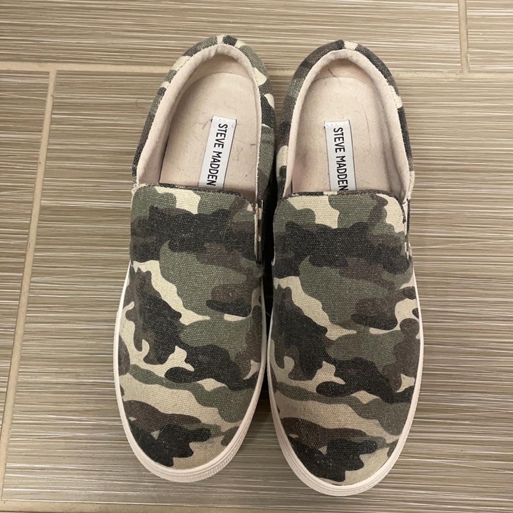 Camo sneakers